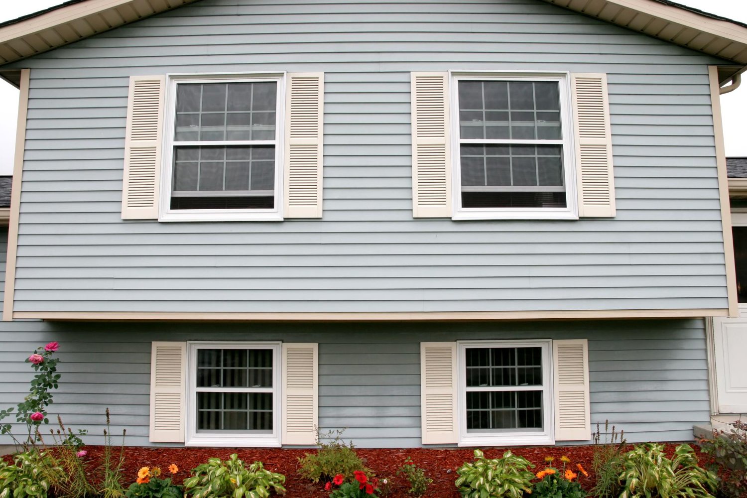 How To Tell When It's Time To Replace Your Home's Siding
